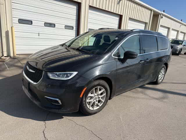 used 2021 Chrysler Pacifica car, priced at $18,468