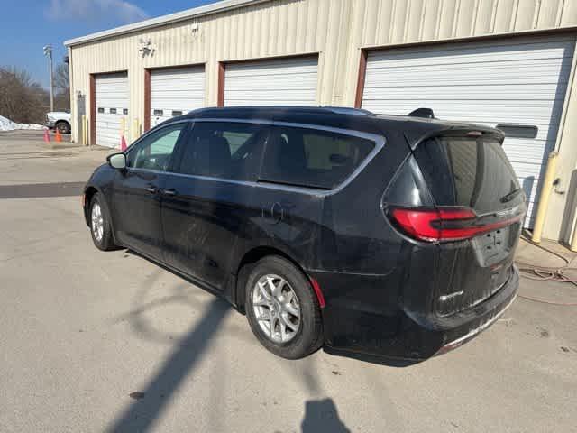 used 2021 Chrysler Pacifica car, priced at $18,468
