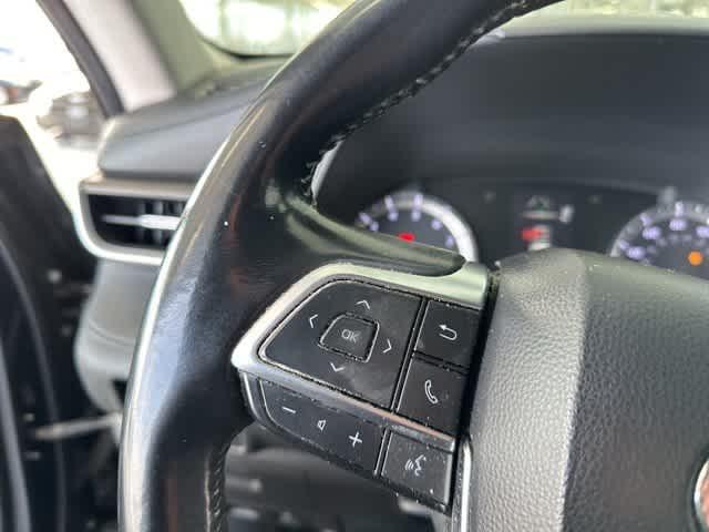 used 2021 Toyota Highlander car, priced at $23,534