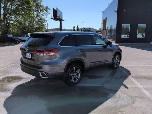 used 2017 Toyota Highlander car, priced at $18,207