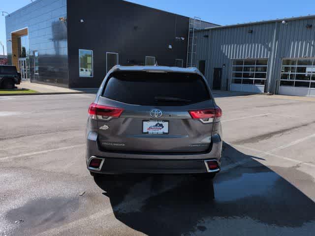 used 2017 Toyota Highlander car, priced at $18,207