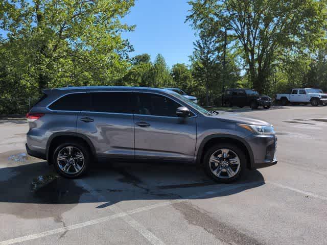 used 2017 Toyota Highlander car, priced at $18,207
