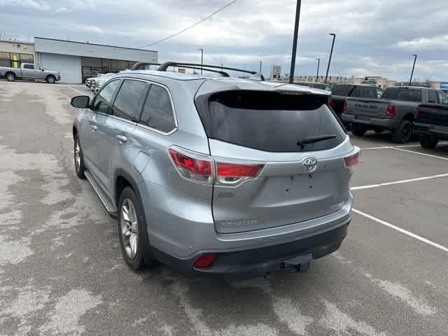 used 2016 Toyota Highlander car, priced at $18,218