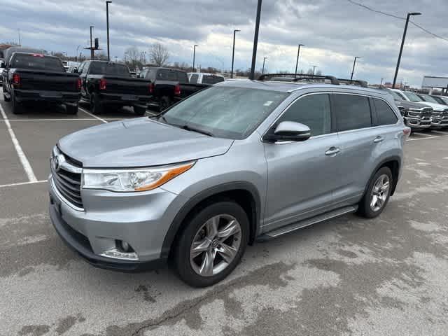 used 2016 Toyota Highlander car, priced at $18,218