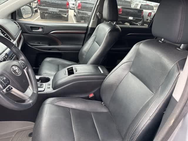 used 2016 Toyota Highlander car, priced at $18,218