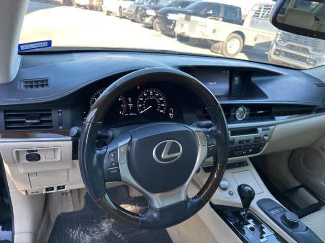 used 2015 Lexus ES 350 car, priced at $16,226