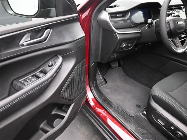 new 2025 Jeep Grand Cherokee L car, priced at $35,945