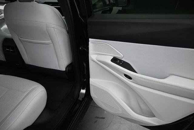 new 2026 Jeep Cherokee car, priced at $37,983