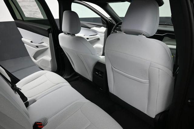 new 2026 Jeep Cherokee car, priced at $37,983