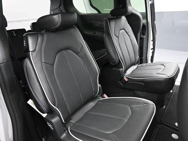 new 2026 Chrysler Pacifica car, priced at $47,334
