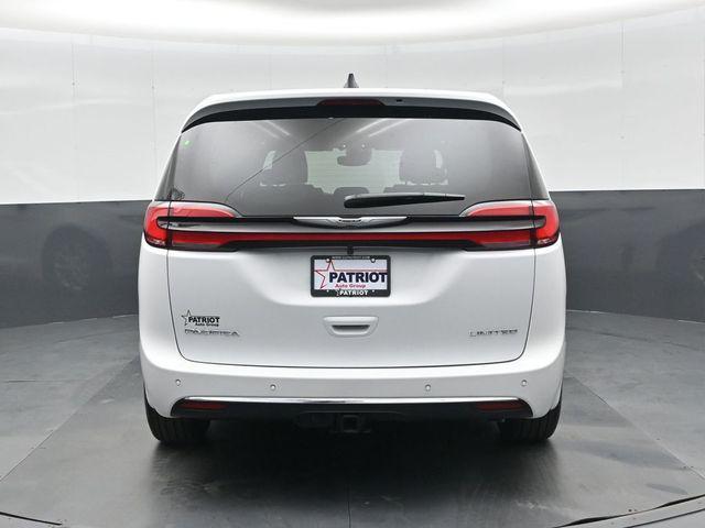 new 2026 Chrysler Pacifica car, priced at $47,334