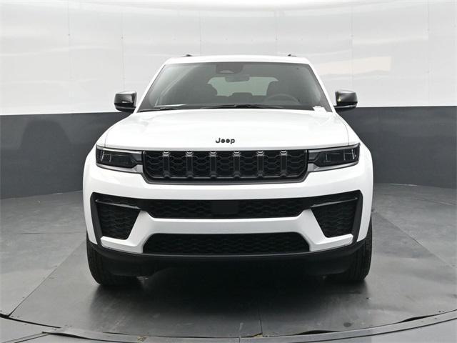 new 2026 Jeep Grand Cherokee car, priced at $46,246