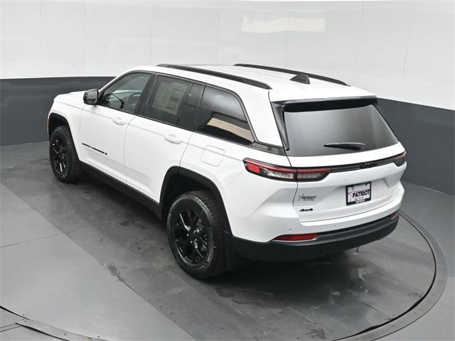 new 2026 Jeep Grand Cherokee car, priced at $46,246
