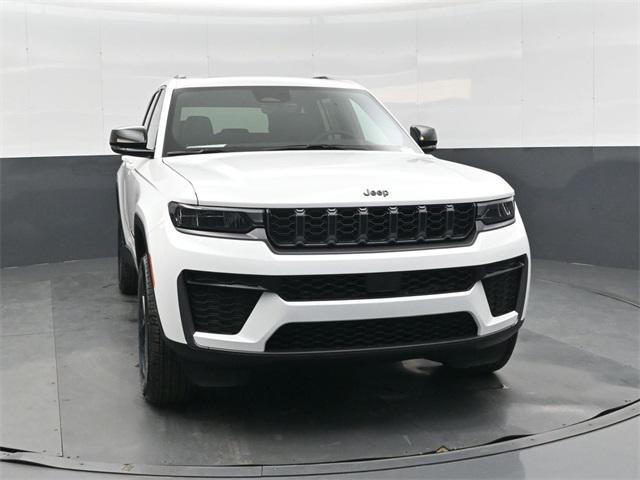 new 2026 Jeep Grand Cherokee car, priced at $46,246