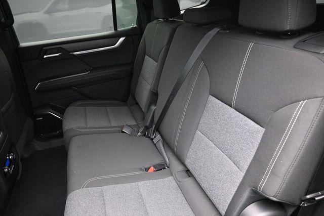 used 2025 GMC Acadia car, priced at $34,319