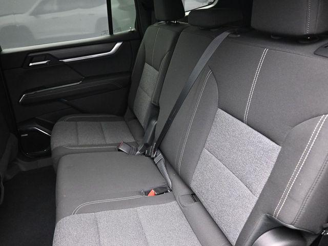 used 2025 GMC Acadia car, priced at $38,251