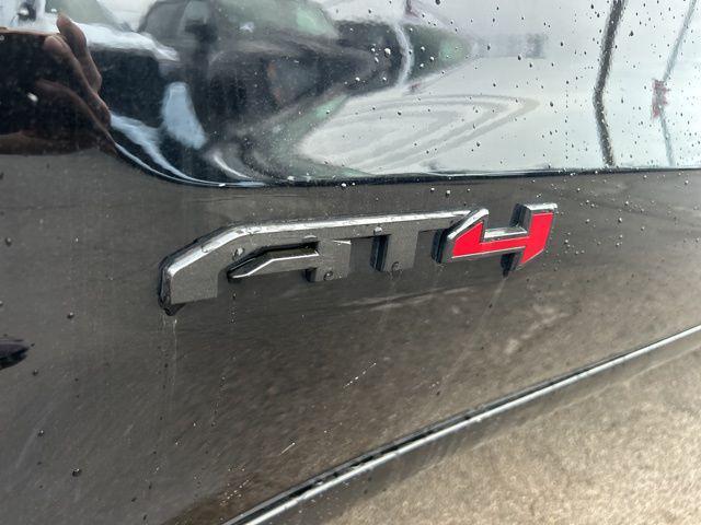 used 2021 GMC Sierra 1500 car, priced at $38,850