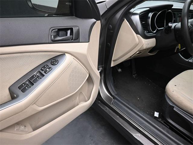 used 2014 Kia Optima car, priced at $5,546