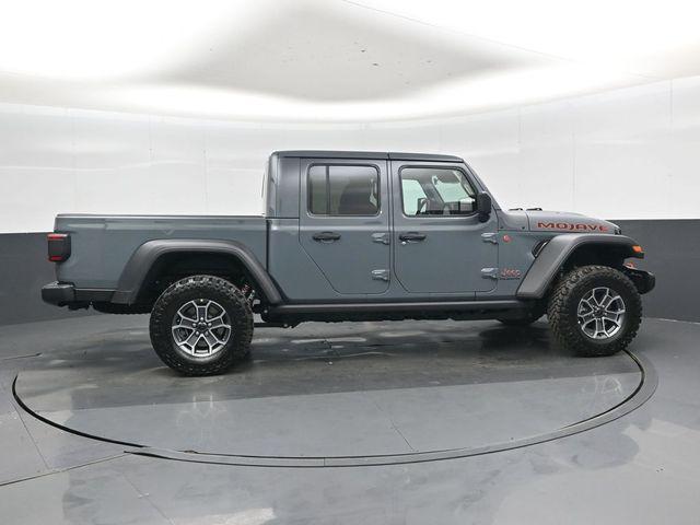 new 2026 Jeep Gladiator car, priced at $46,468