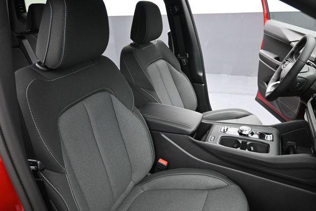 new 2026 Jeep Cherokee car, priced at $37,698
