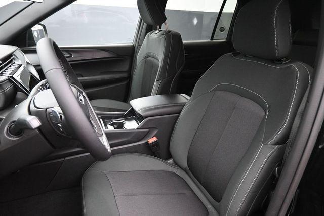new 2026 Jeep Grand Cherokee car, priced at $33,573