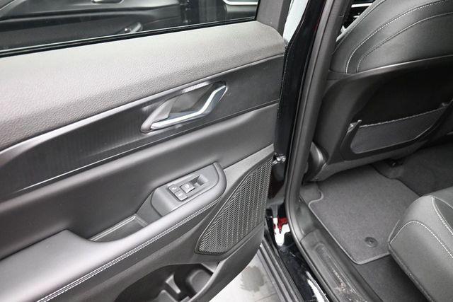 new 2026 Jeep Grand Cherokee car, priced at $33,573