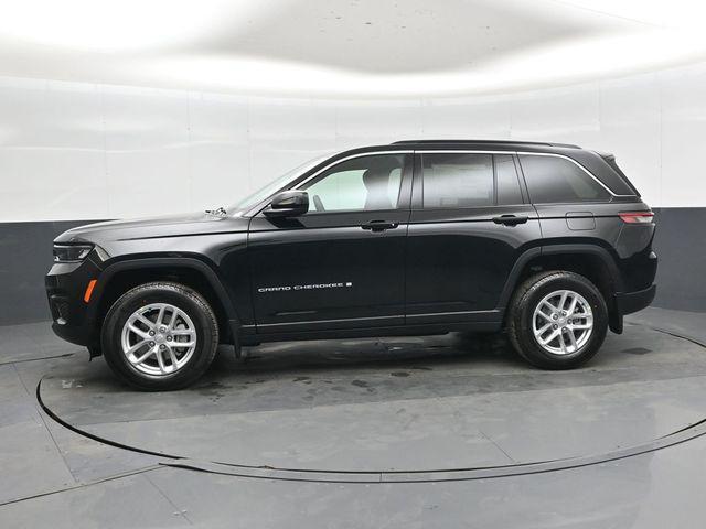 new 2026 Jeep Grand Cherokee car, priced at $33,573