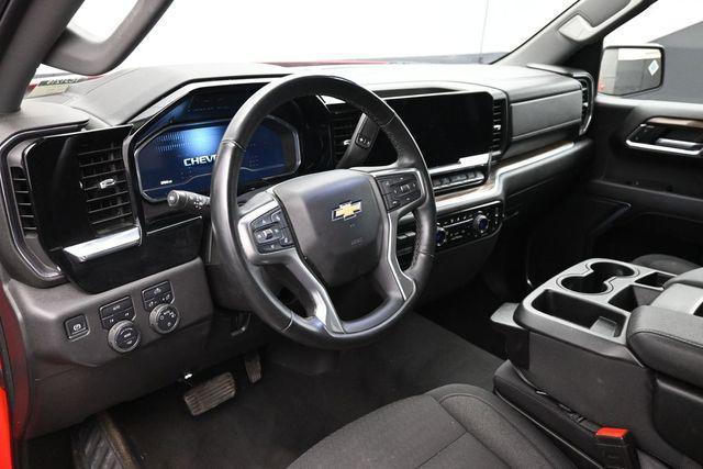 used 2025 Chevrolet Silverado 1500 car, priced at $40,619