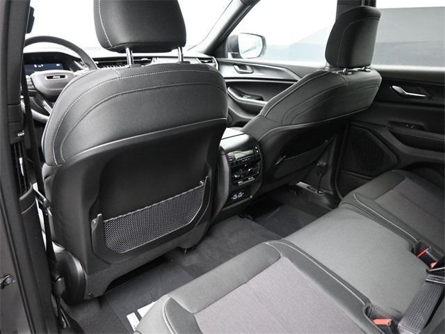 new 2025 Jeep Grand Cherokee L car, priced at $35,298