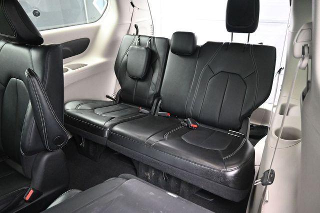 used 2024 Chrysler Pacifica Hybrid car, priced at $29,119