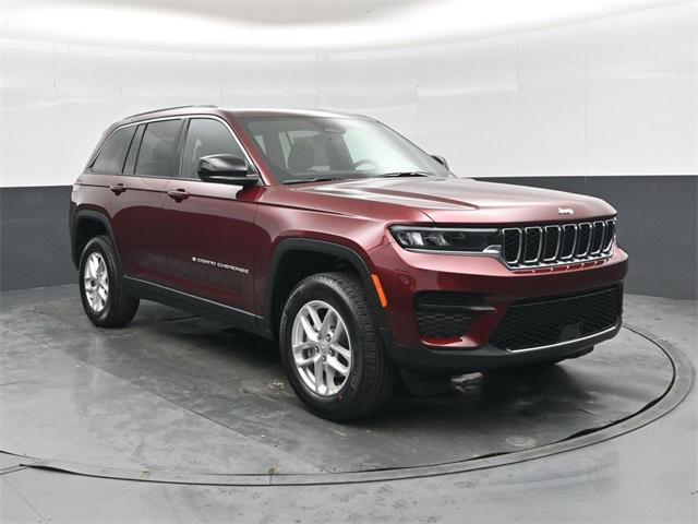 new 2025 Jeep Grand Cherokee car, priced at $32,898