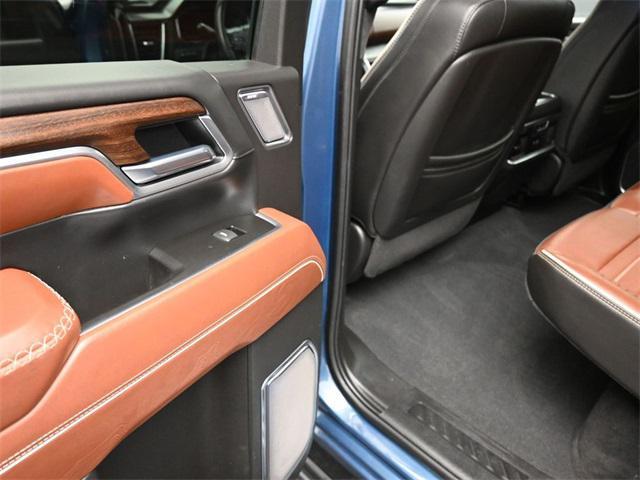 used 2025 GMC Sierra 2500 car, priced at $86,251