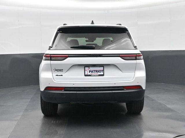 used 2025 Jeep Grand Cherokee car, priced at $40,696