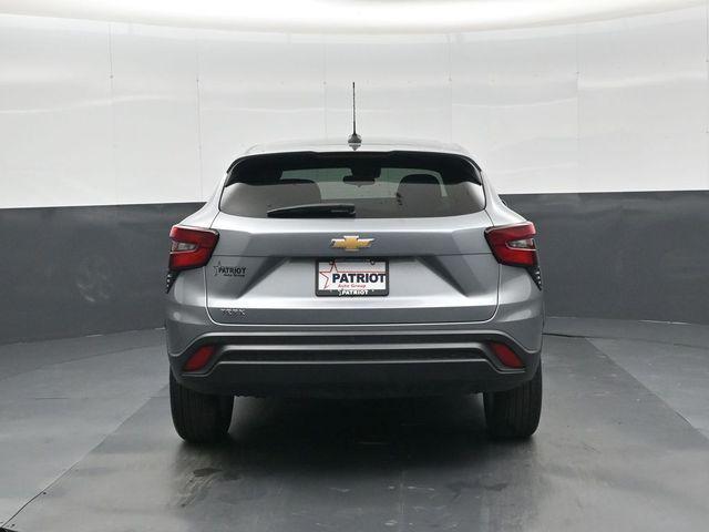 used 2025 Chevrolet Trax car, priced at $20,619