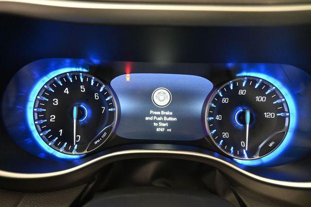 used 2025 Chrysler Pacifica car, priced at $32,119
