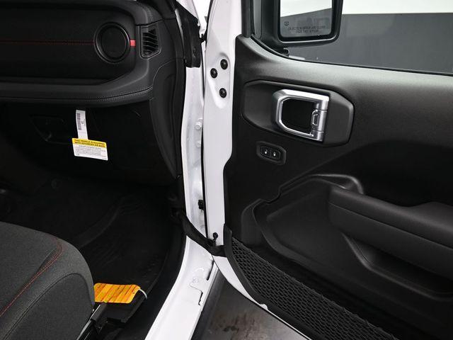 new 2026 Jeep Wrangler car, priced at $53,058