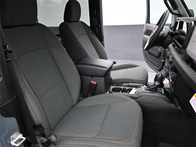 new 2026 Jeep Wrangler car, priced at $40,298