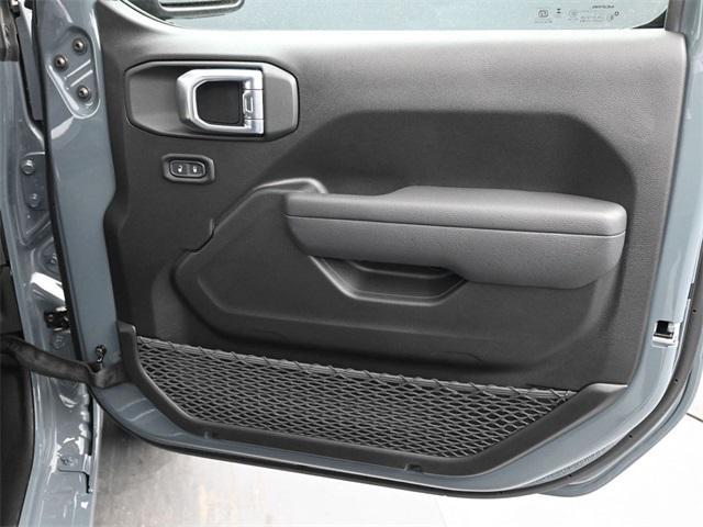 new 2026 Jeep Wrangler car, priced at $40,298