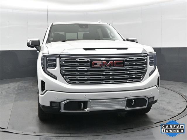 used 2023 GMC Sierra 1500 car, priced at $43,900