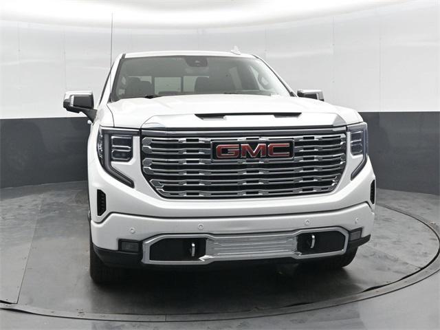used 2023 GMC Sierra 1500 car, priced at $43,872