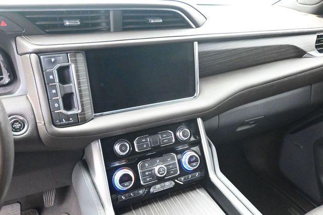 used 2022 GMC Yukon XL car, priced at $45,119