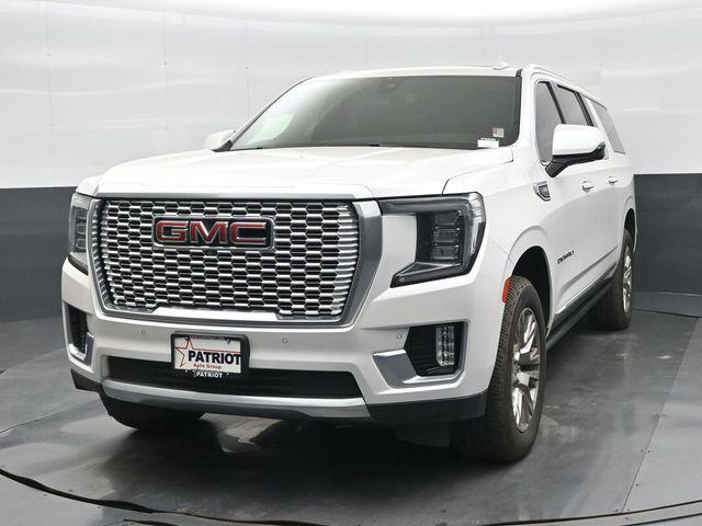 used 2022 GMC Yukon XL car, priced at $45,119