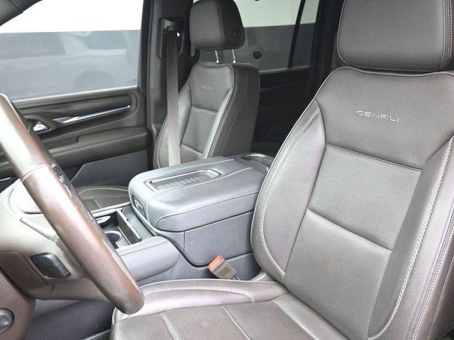 used 2022 GMC Yukon XL car, priced at $45,619