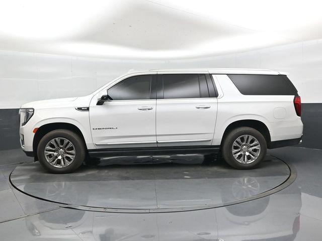 used 2022 GMC Yukon XL car, priced at $45,119