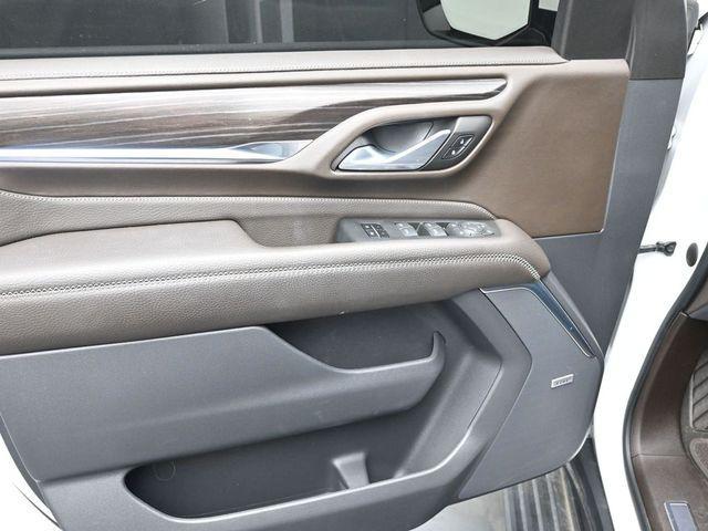 used 2022 GMC Yukon XL car, priced at $45,619