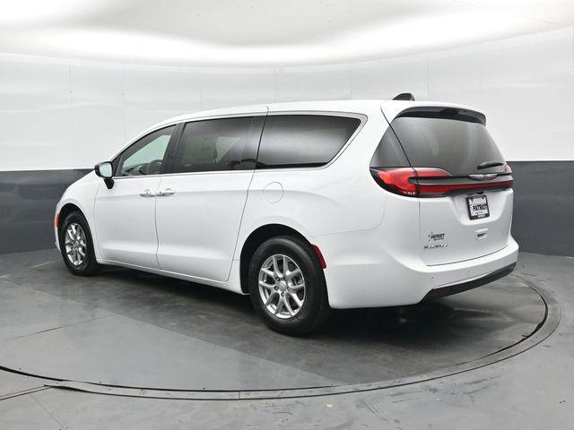 new 2026 Chrysler Pacifica car, priced at $41,198