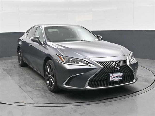 used 2019 Lexus ES 350 car, priced at $30,969