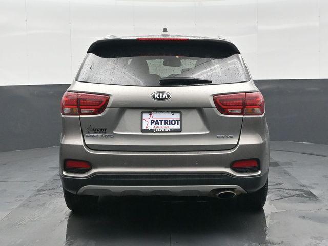 used 2019 Kia Sorento car, priced at $17,319