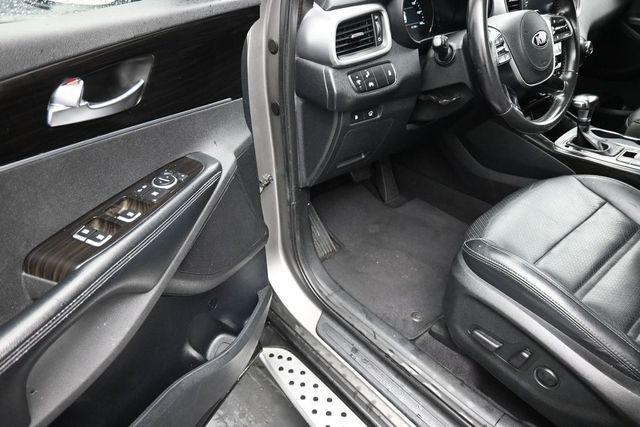 used 2019 Kia Sorento car, priced at $17,319
