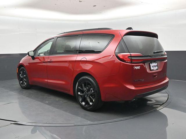 new 2027 Chrysler Pacifica car, priced at $53,519